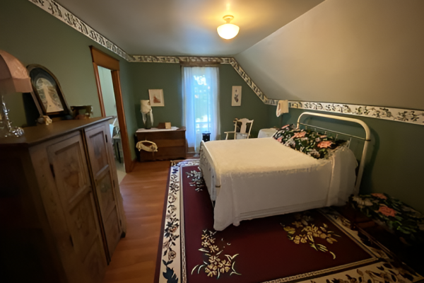 Bedroom I Before