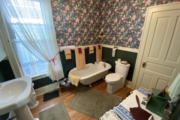 Bathroom I Before